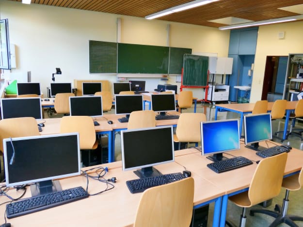 Computer skills training class